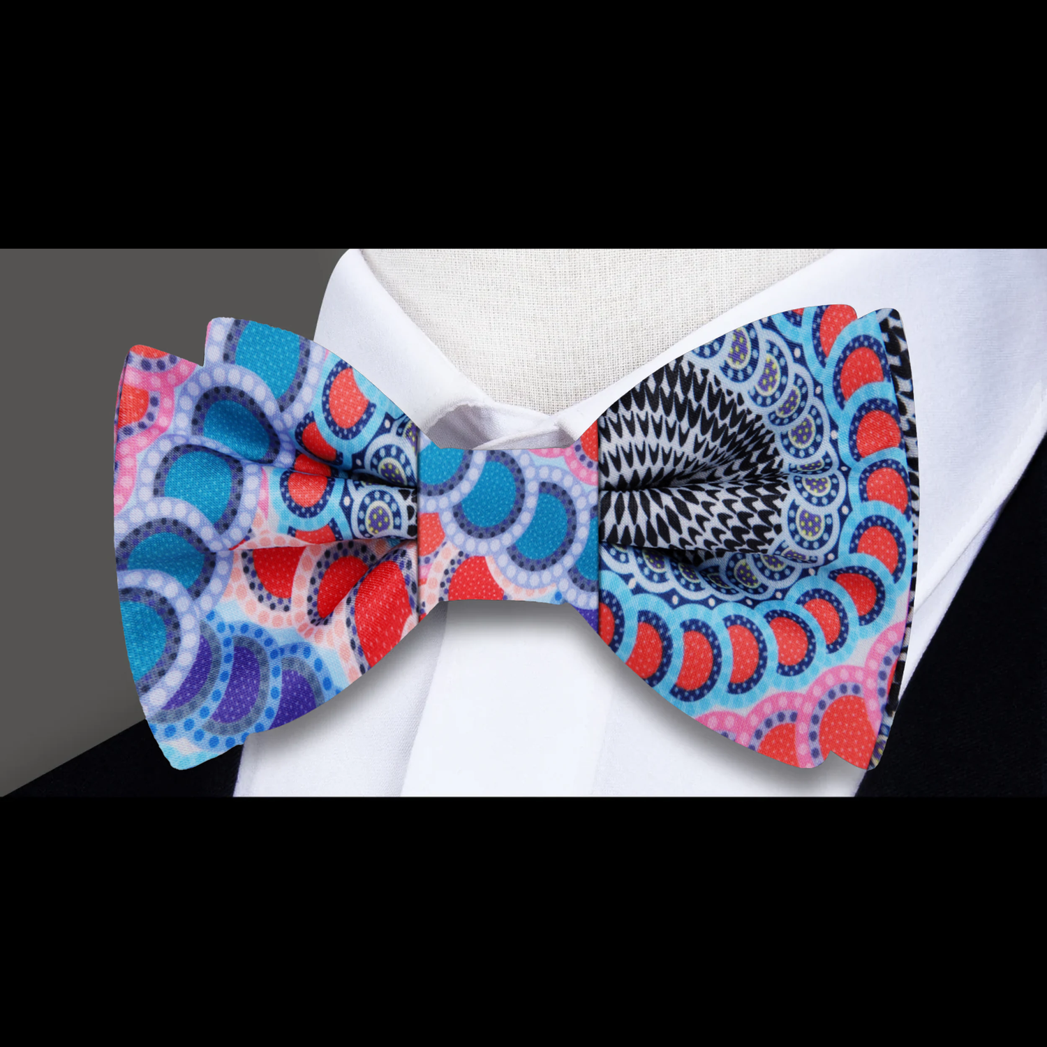 Blue Red Circles Bow Tie  