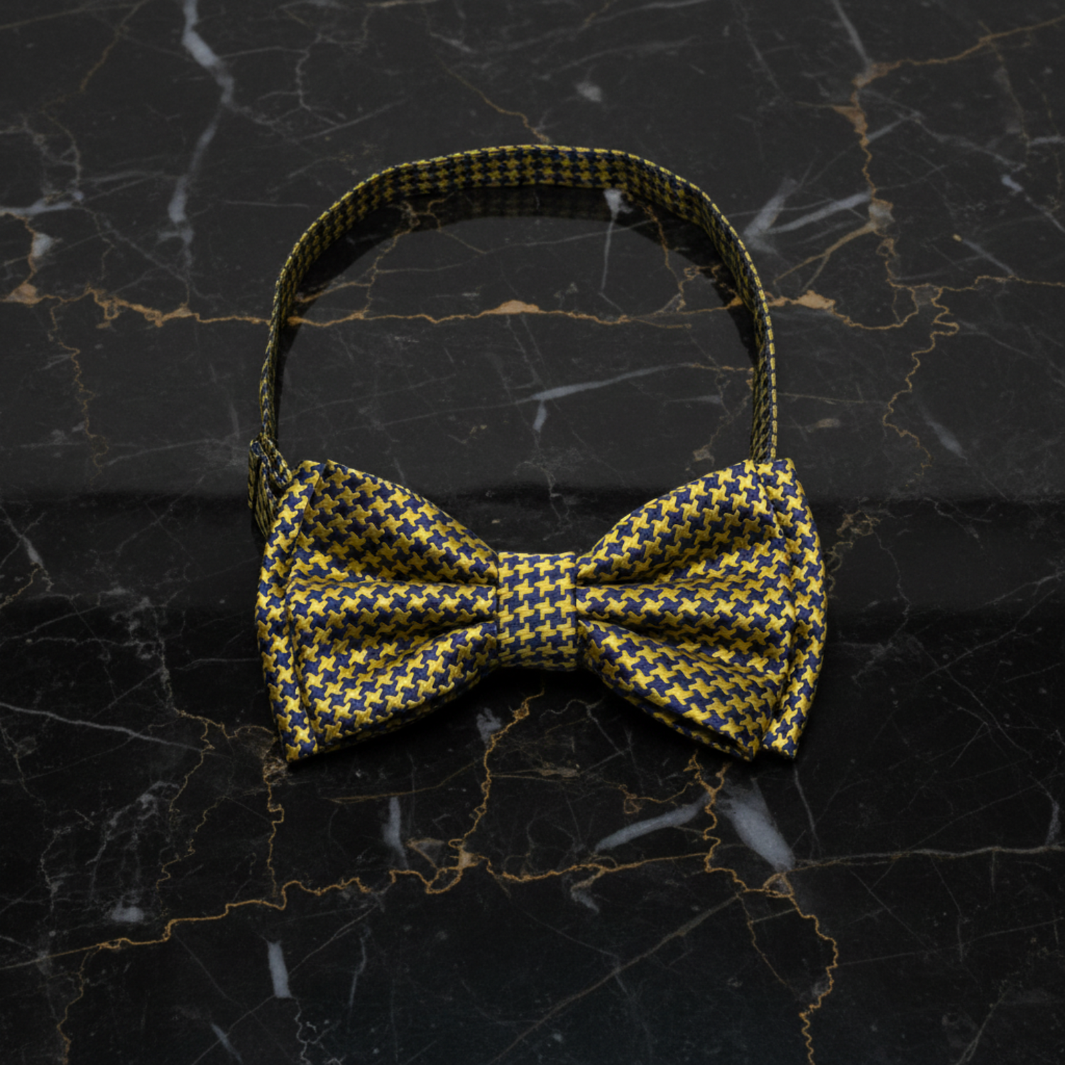 A Gold, Blue Color Hounds-tooth Pattern Kids Pre-Tied Bow Tie Pre tied