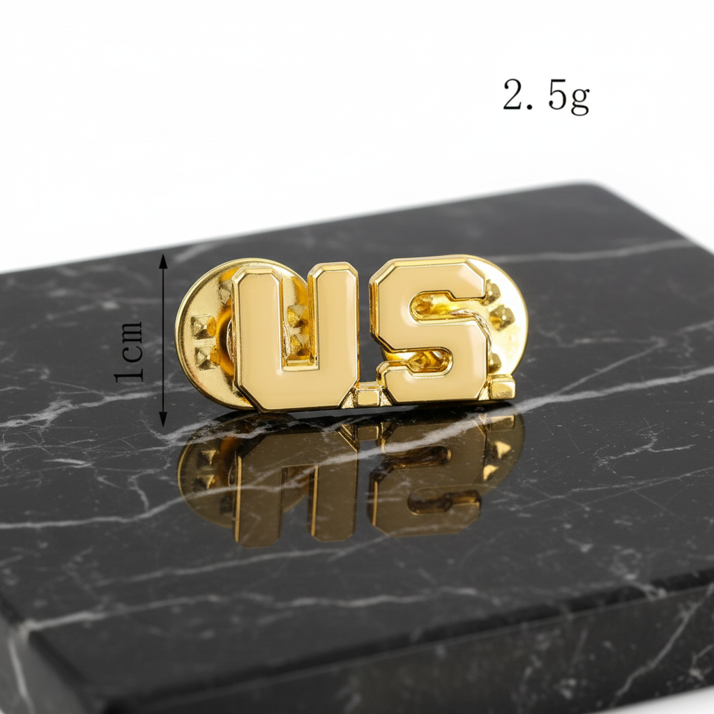 Gold 'US' pin view 7