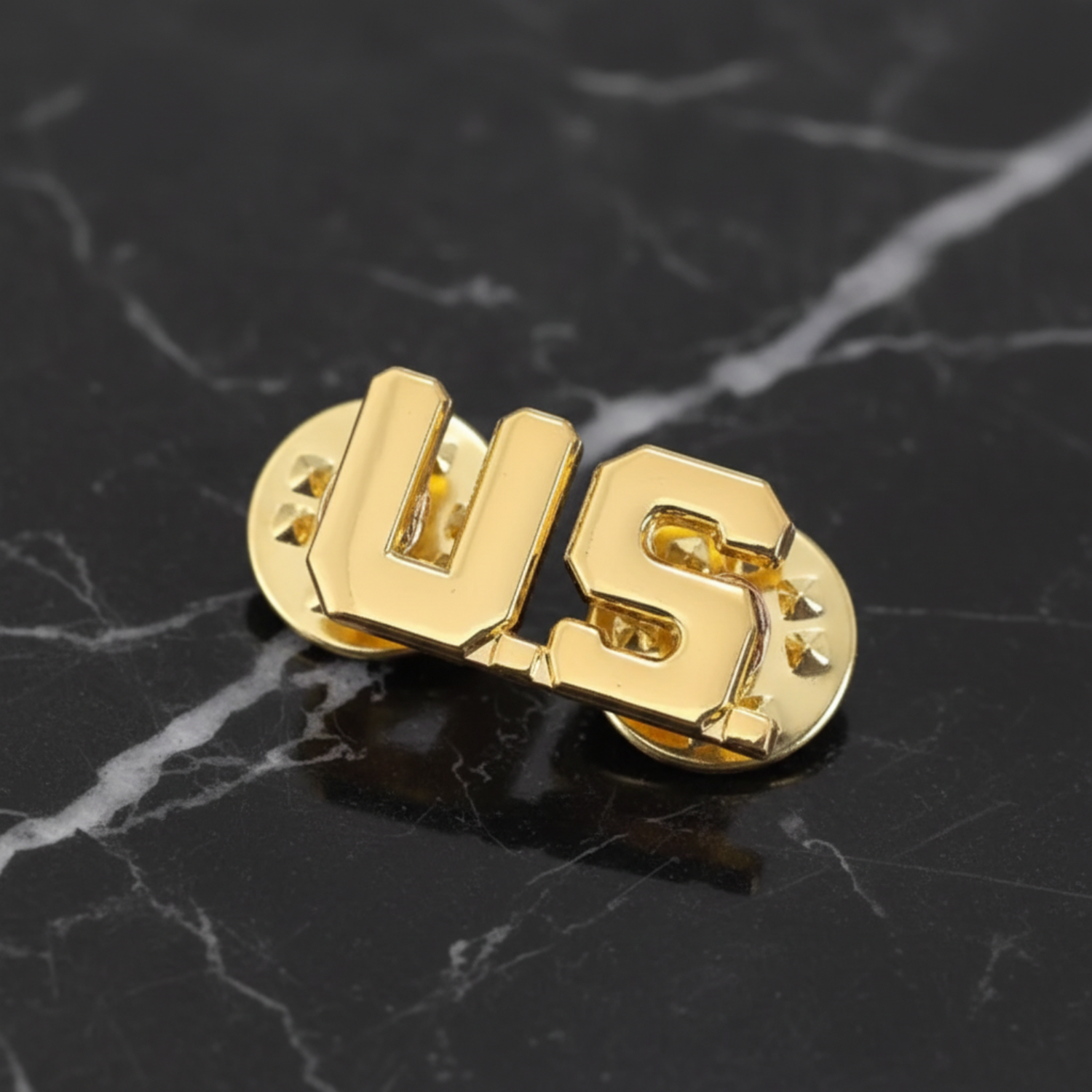 Gold 'US' pin view 4