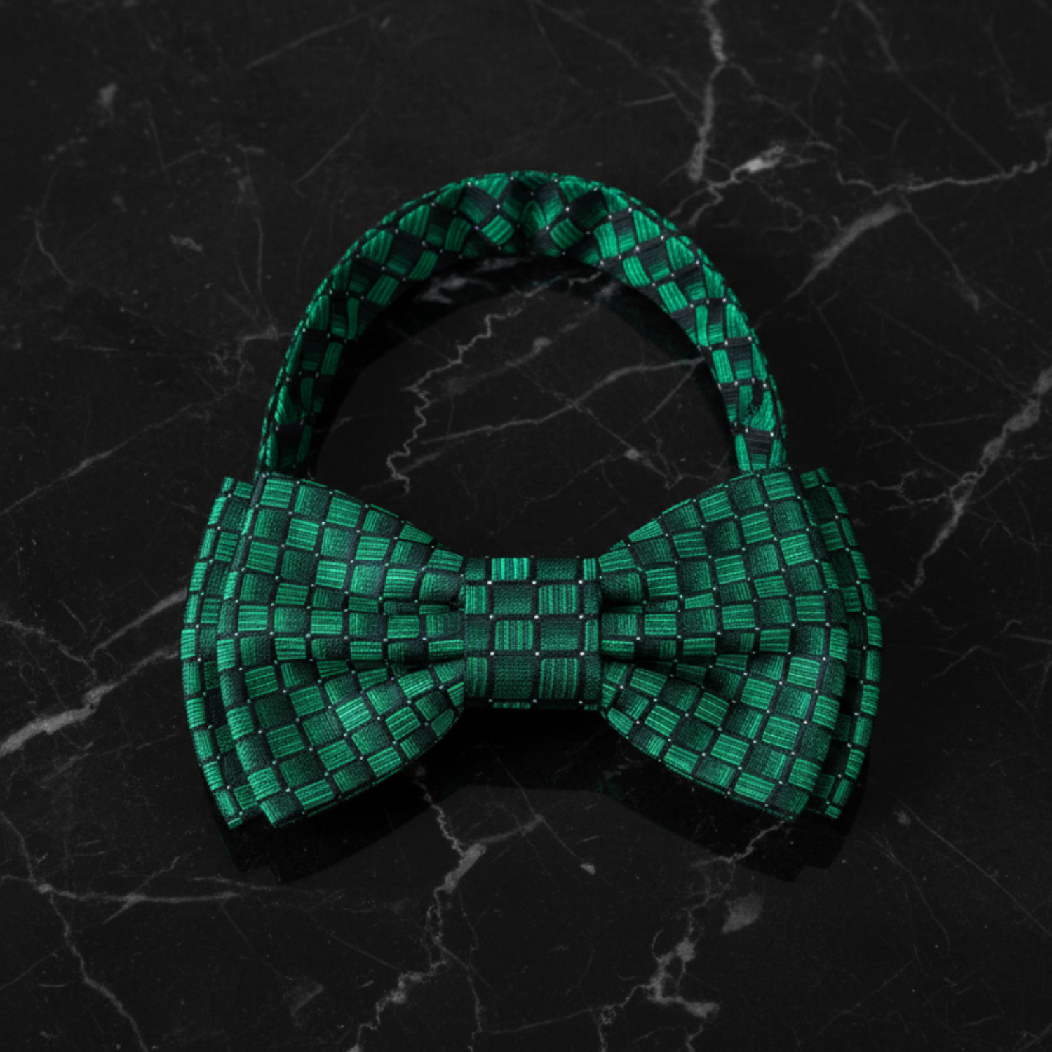 Green Geometric Bow Tie 