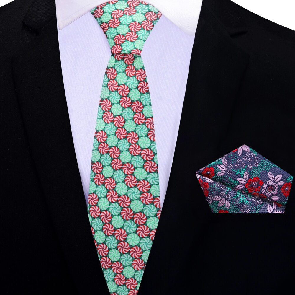Thin Red and green Christmas Candies Necktie and Accenting Square