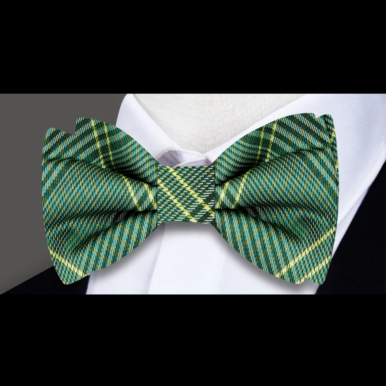 Green Plaid Bow Tie
