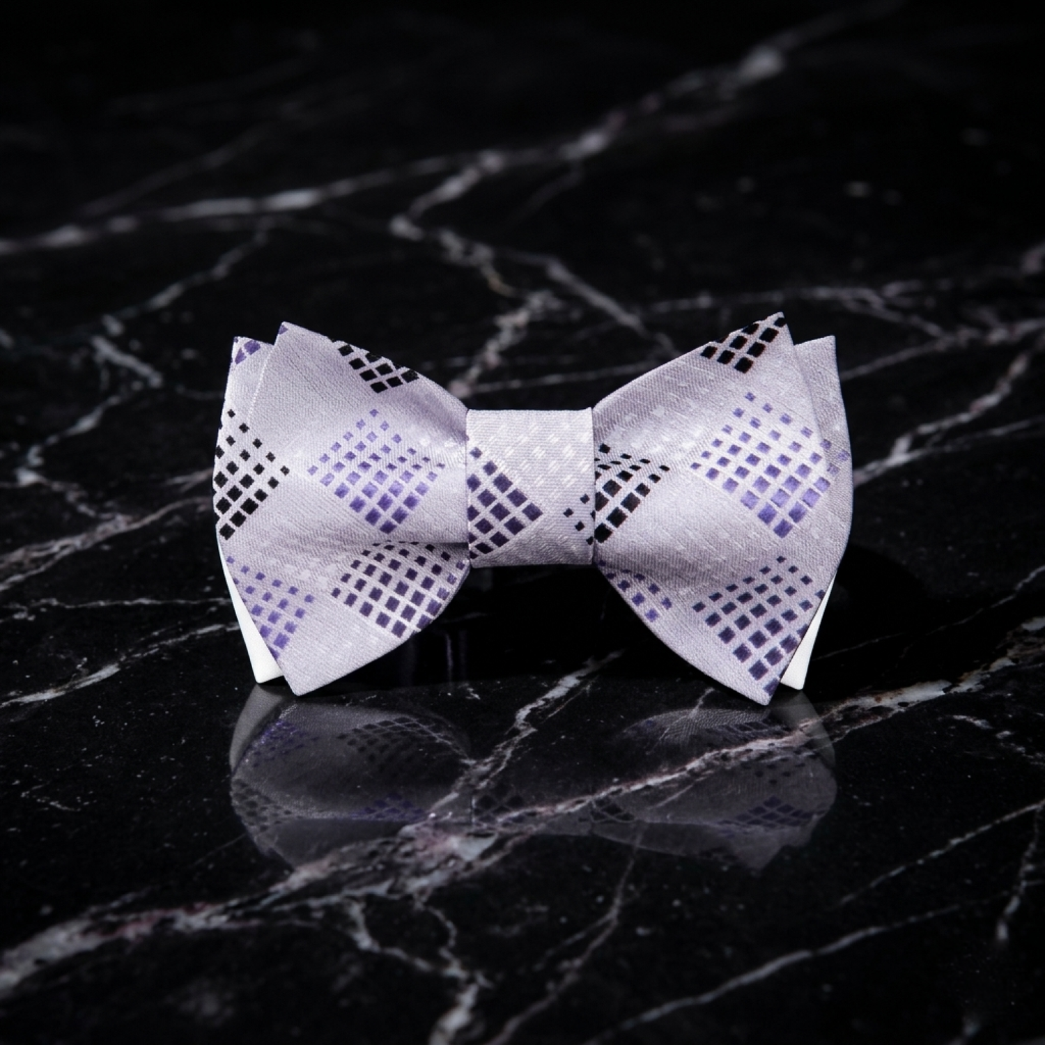 A Light Grey, Black Geometric Diamond Pattern Self-Tie Bow Tie 