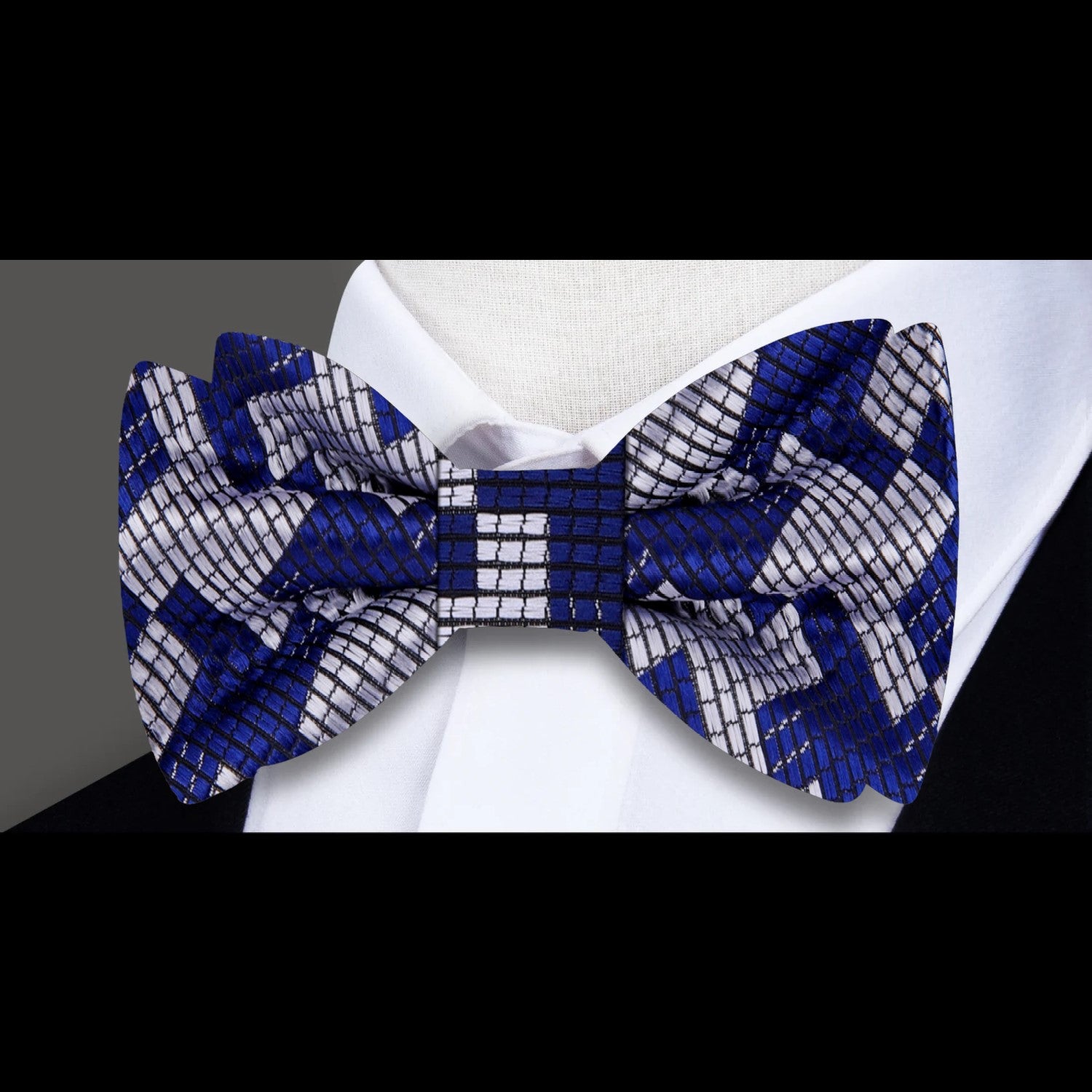 Blue Grey Houndstooth Bow Tie