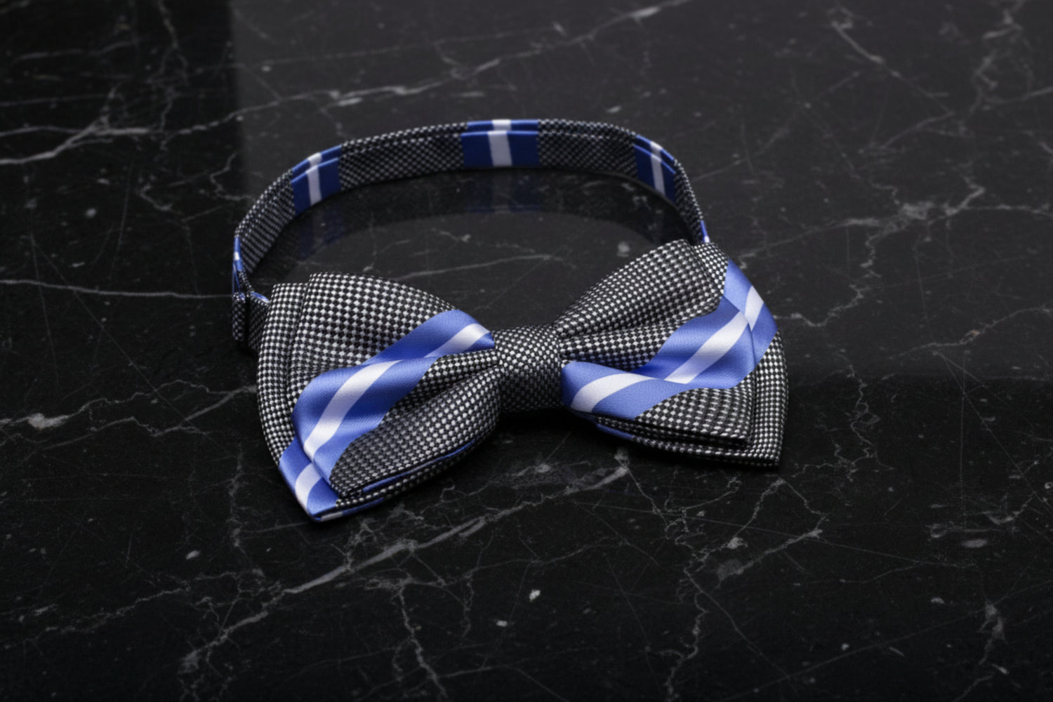 Pre Tied Grey, Blue, White Dapper Stripe Bow Tie 