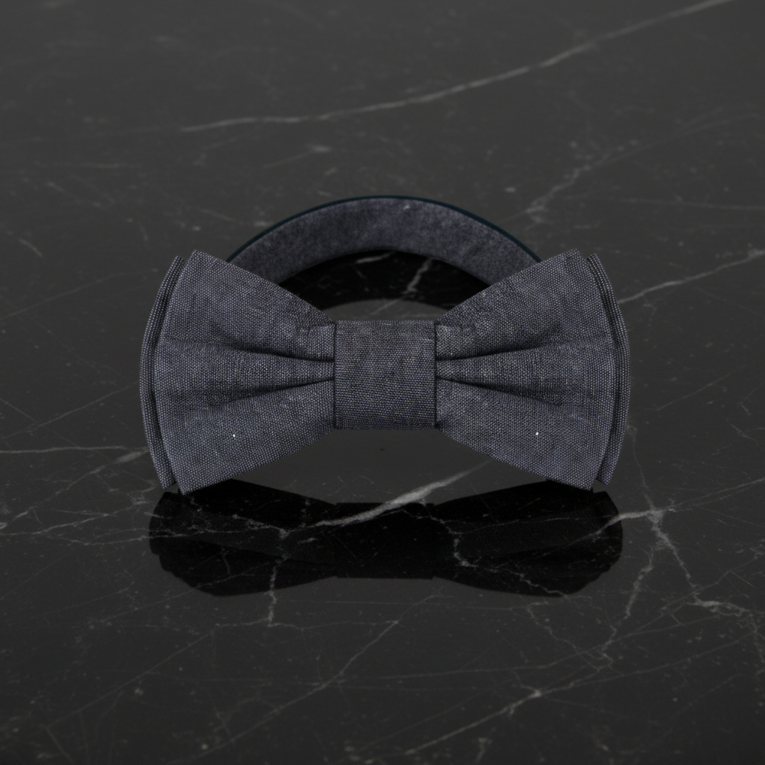 Black/White Linen Bow Tie Pre Tied
