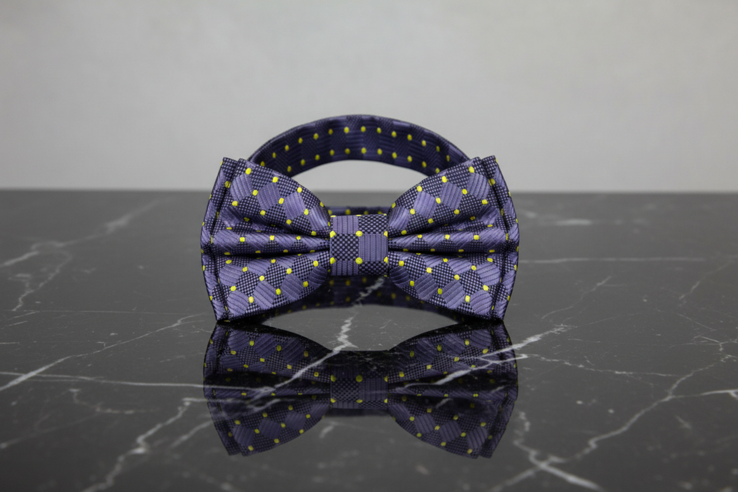 A Dark Grey, Yellow Geometric Dots Pattern Pre Tied Bow Tie