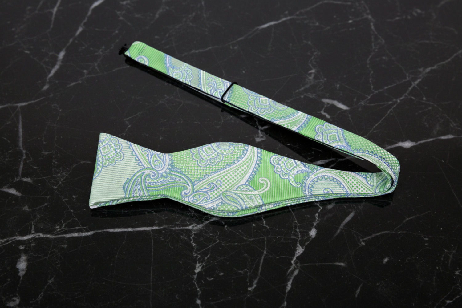 Green Paisley Bow Tie Self Tie