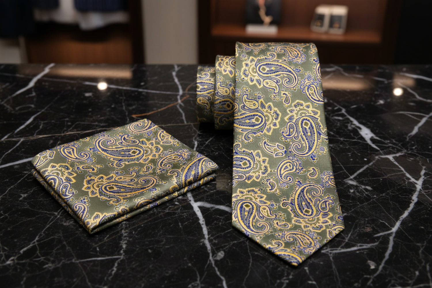 Alt A Olive, Gold Paisley Pattern Necktie, Matching Pocket Square