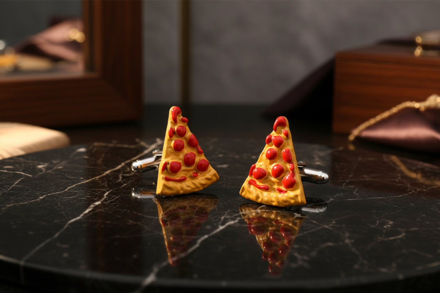 View 3: Pepperoni Pizza Cufflinks