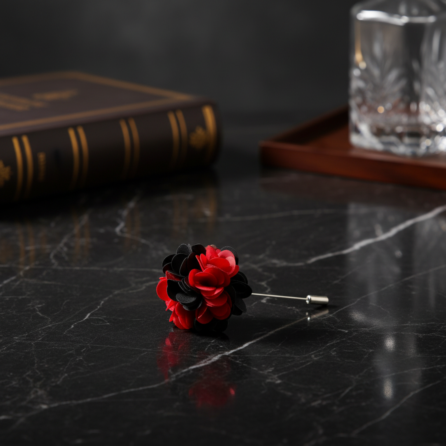 Main A Red, Black Small Leaf Lapel Pin||Red, Black