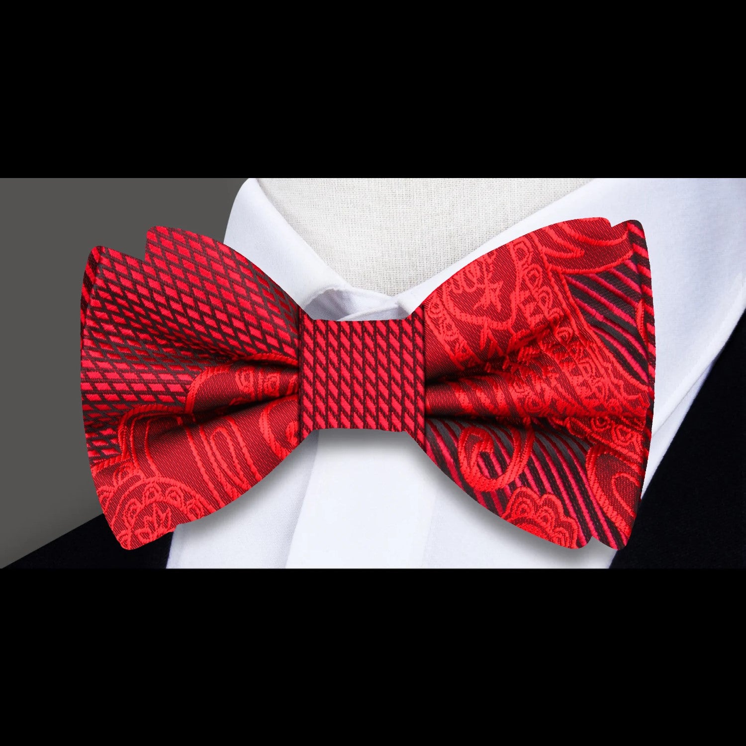 Red Paisley Bow Tie
