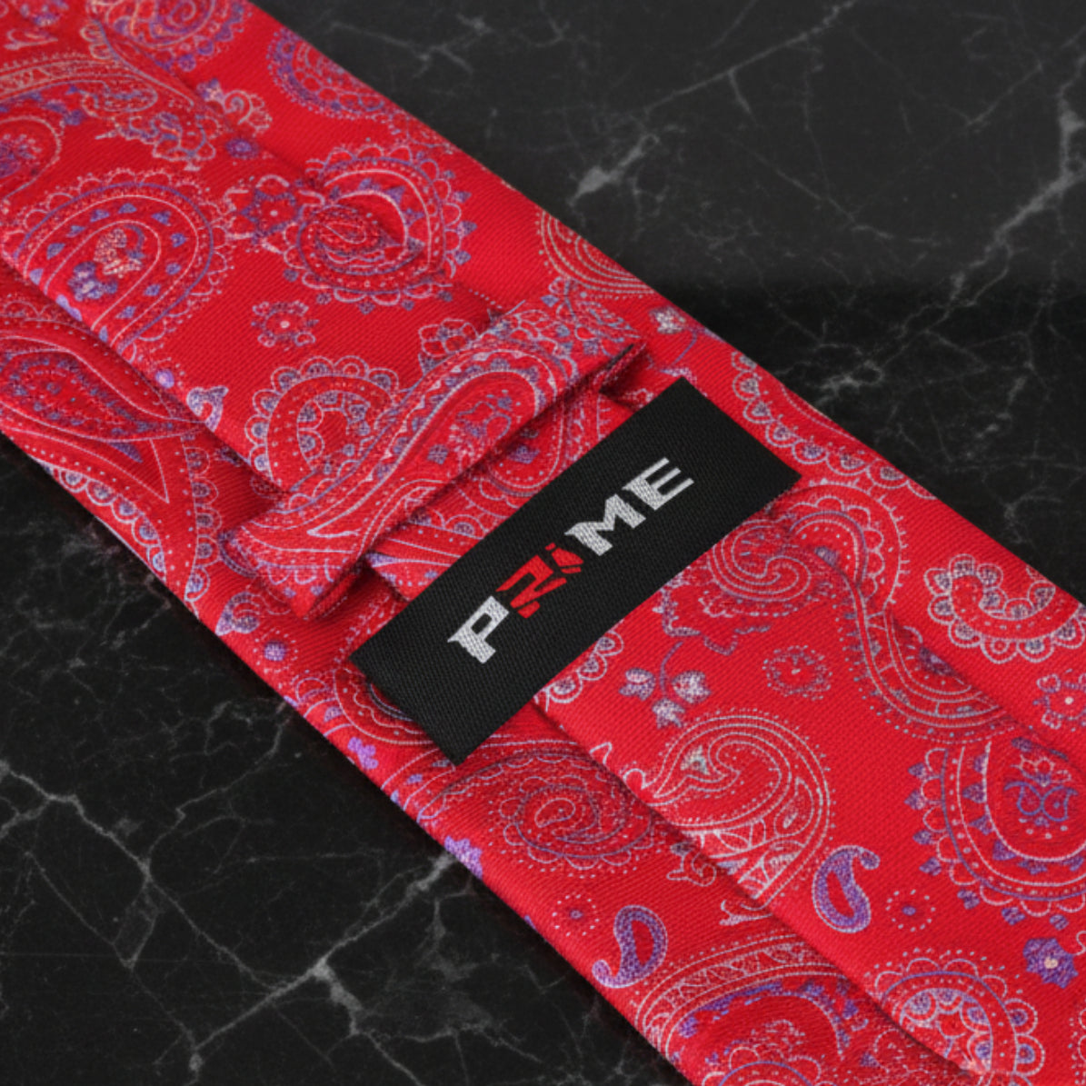 Red, Light Purple Paisley Necktie Keep