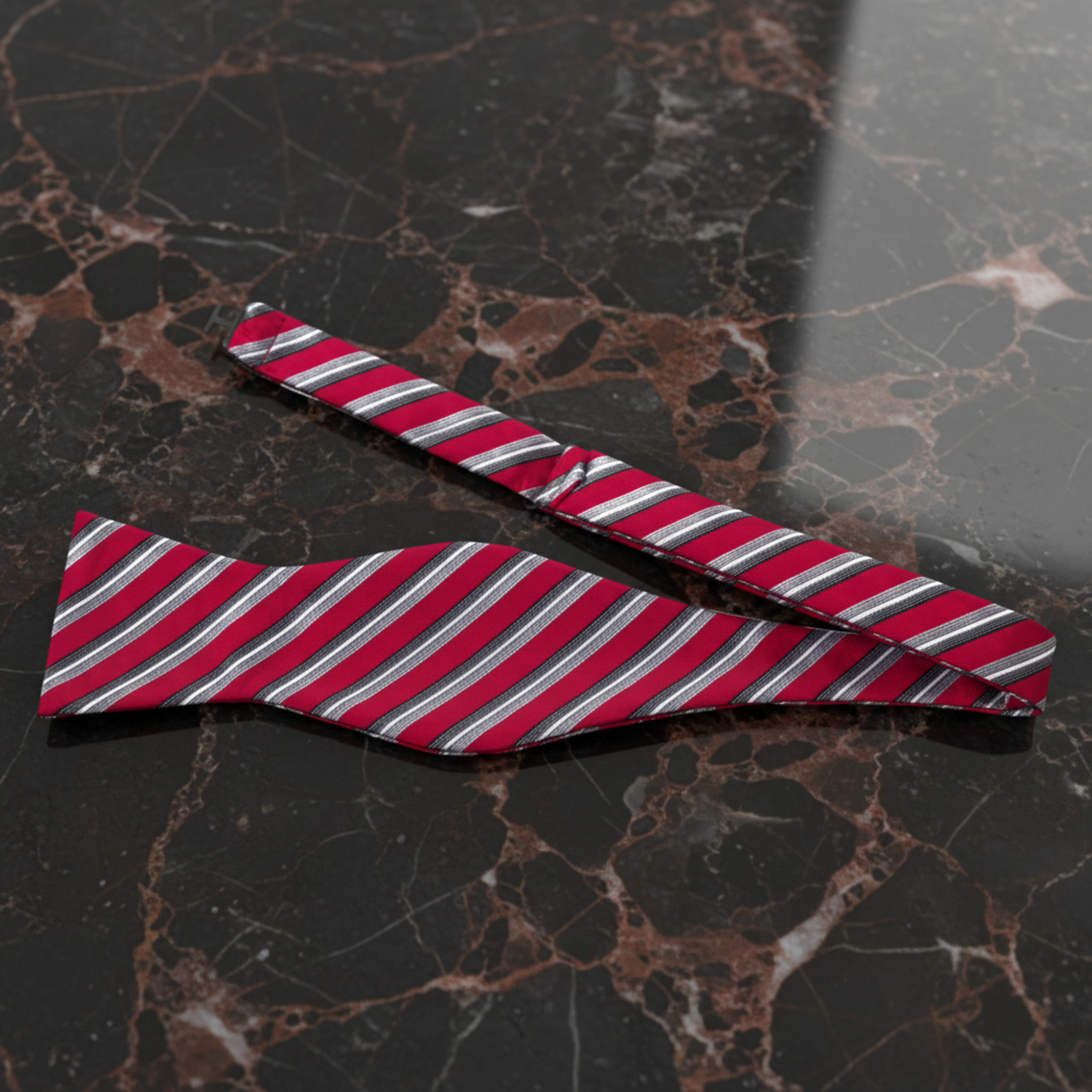 Red Platinum Stripe Bow Tie Self Tie