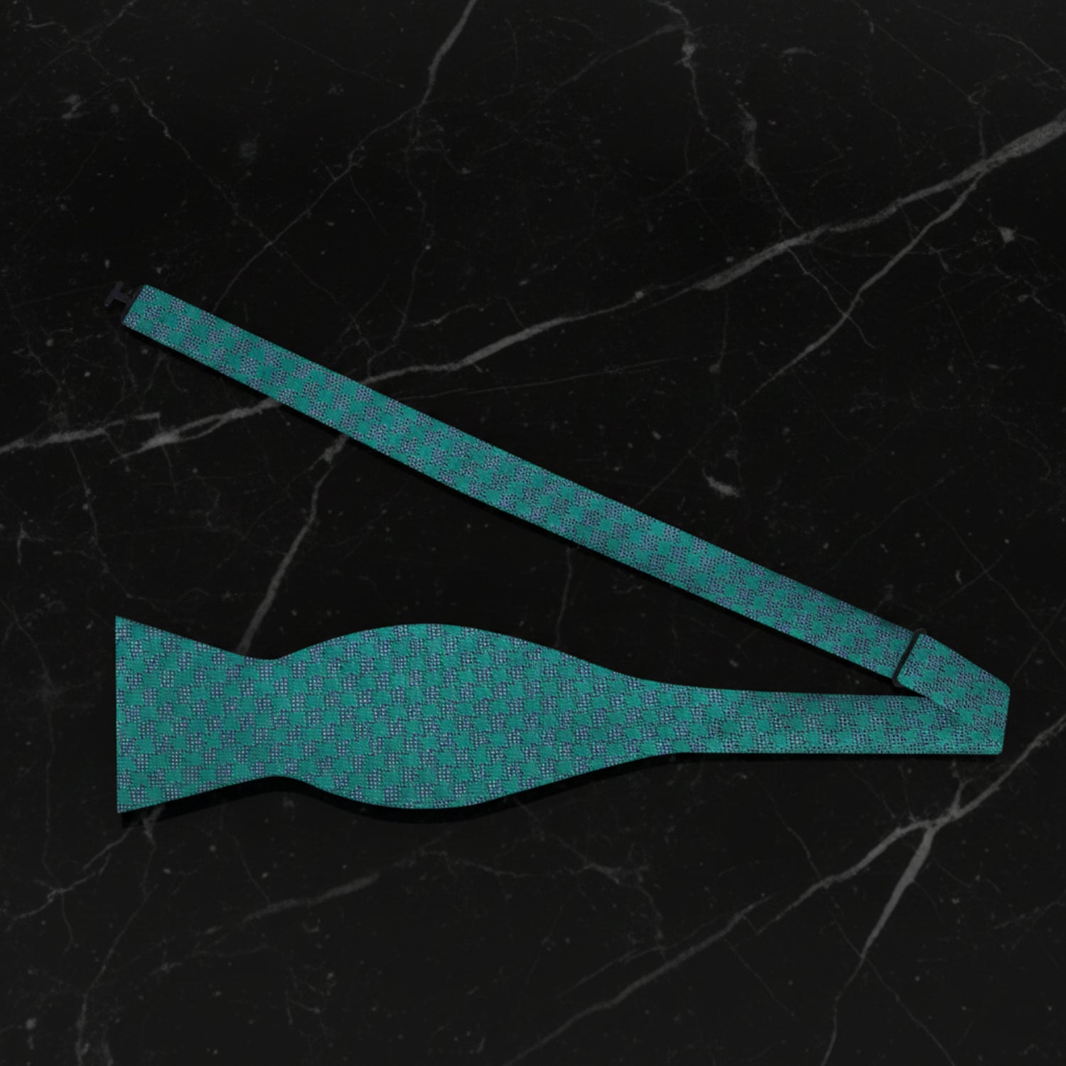 Green Hounds Tooth Bow Tie Self Tie