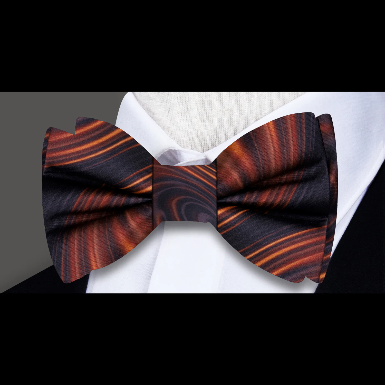 A Rich Caramel Swirl Pattern Bow Tie 