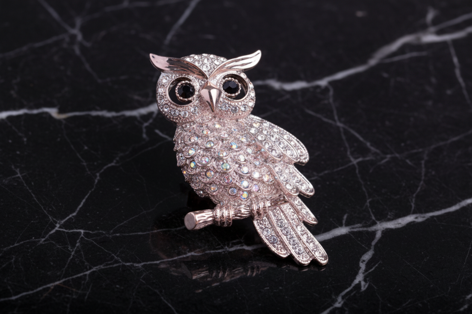 Silver Owl Lapel Pin
