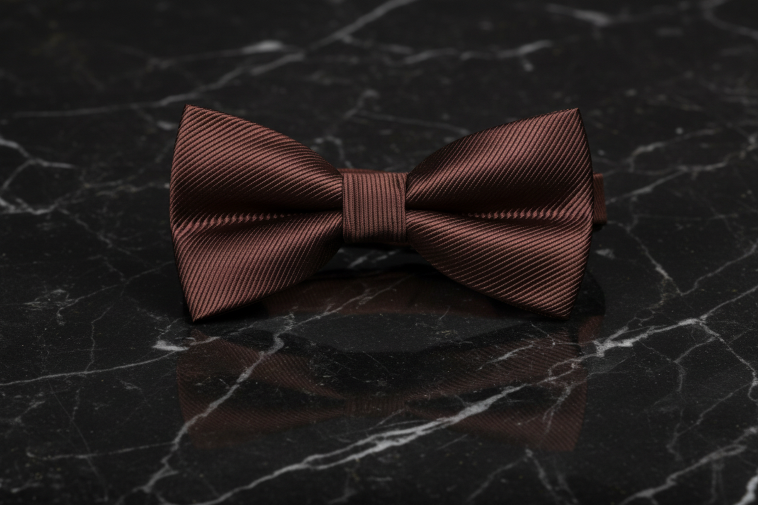 Single: Solid Brown Bow Tie 