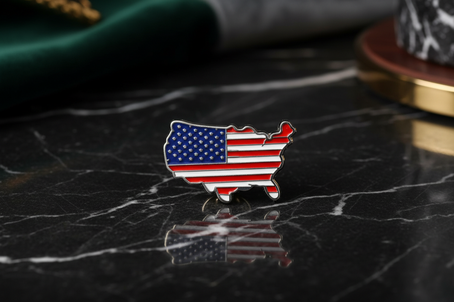 Red White Blue American Flag Lapel Pin