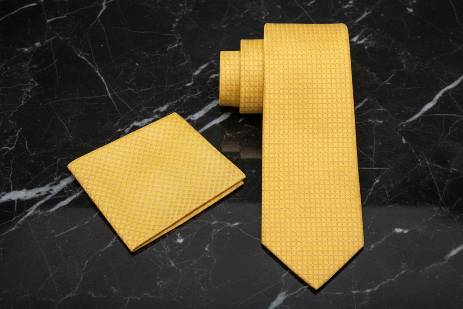 Yellow textured tie and pocket square set 2