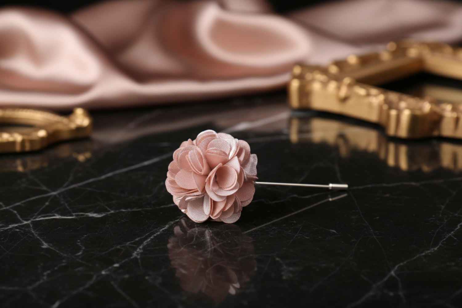 A Solid Tan Lapel Flower||Light Tan