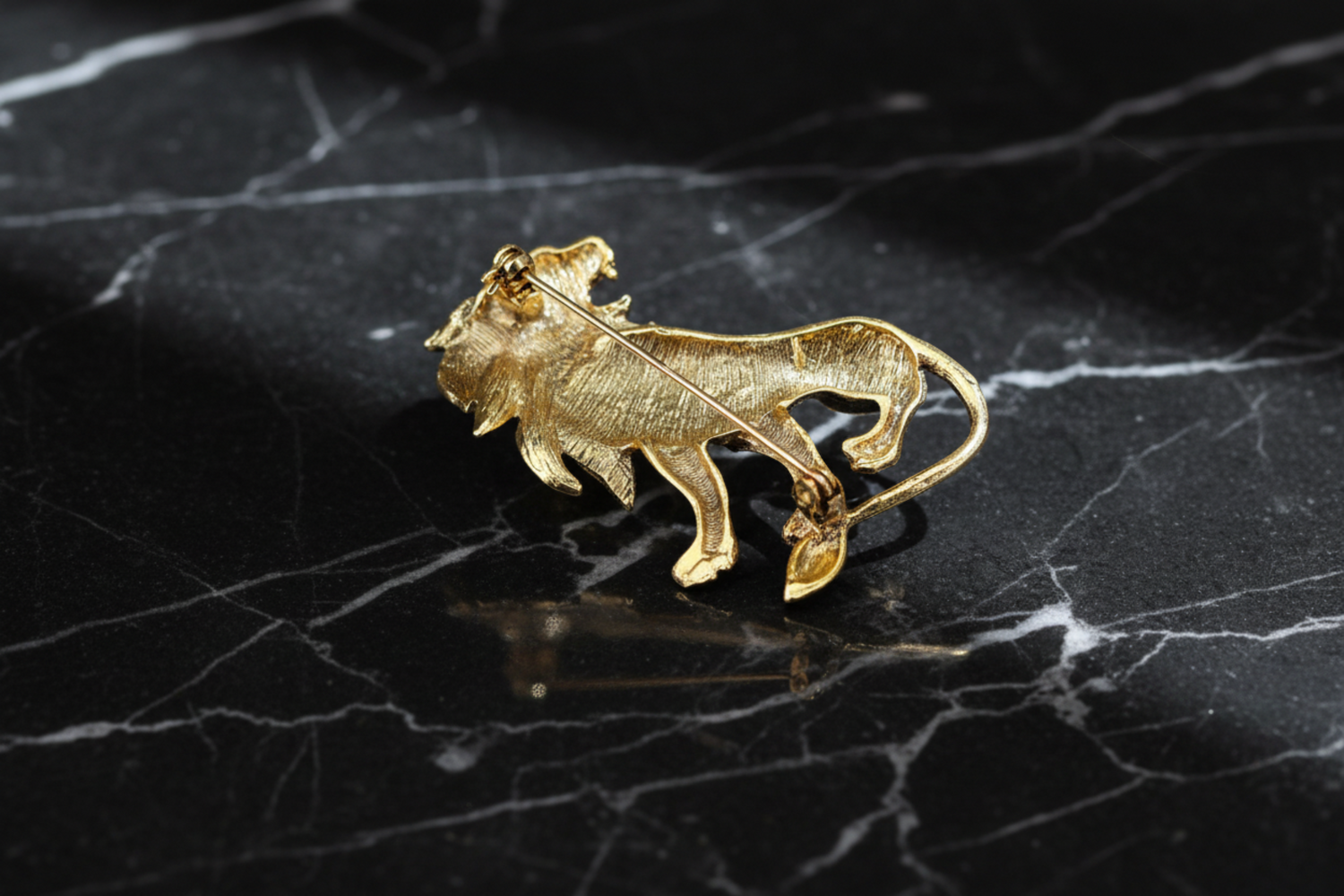 back of lapel pin