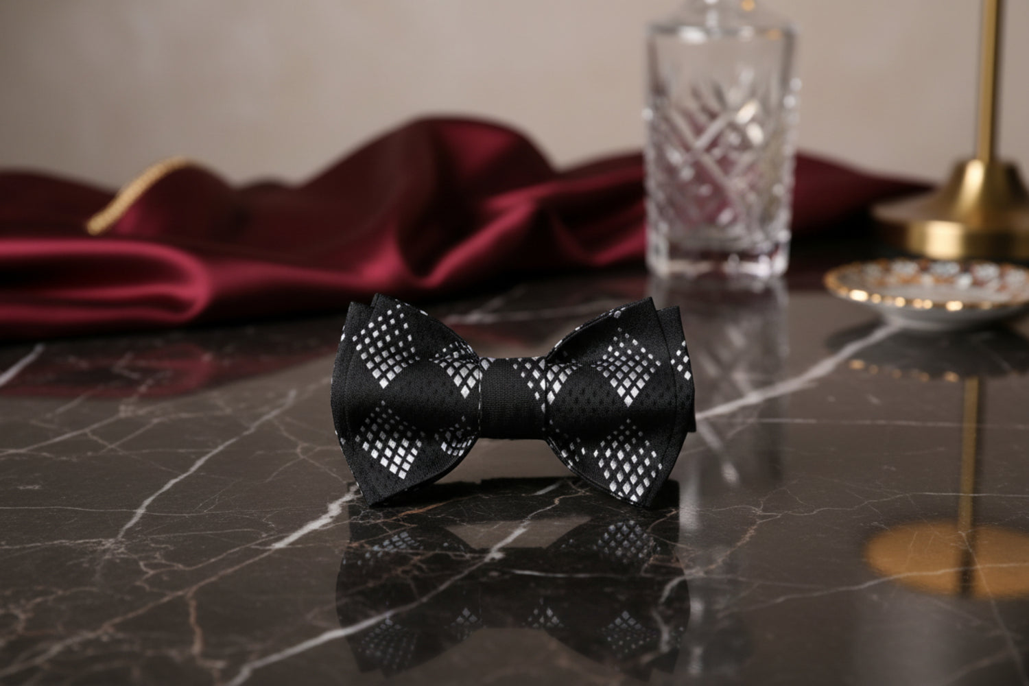 A Black, White Geometric Diamond Pattern Silk Self-Tie Bow Tie 