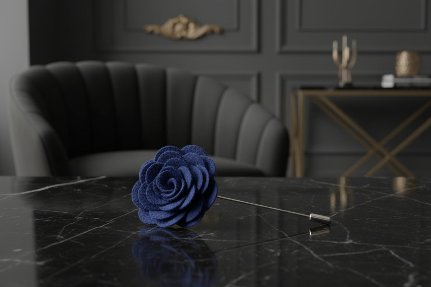 A Solid Blue Wide Petal Flower Shaped Lapel Pin||Deep Blue