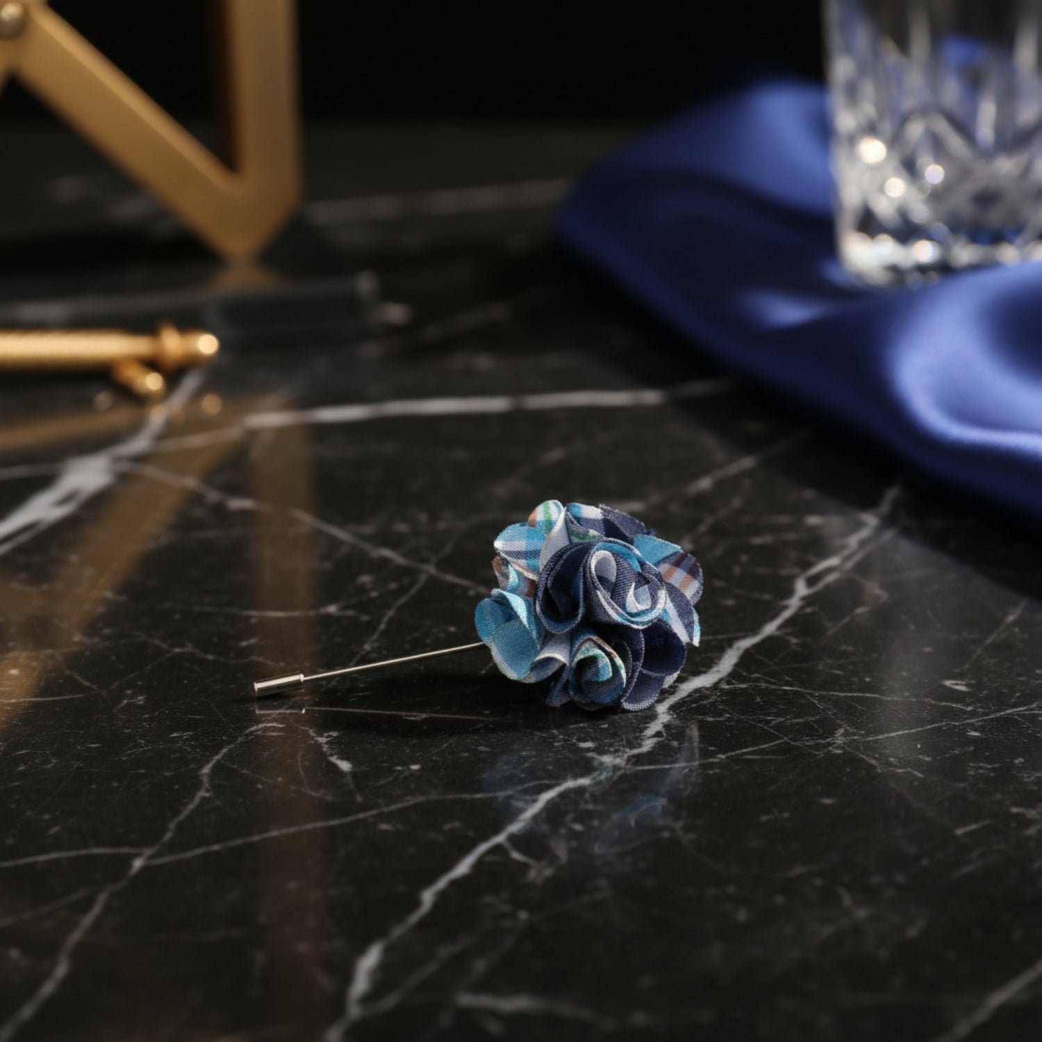 A Blue, Light Blue Plaid Colored Leafy Petal Flower Shaped Lapel Pin||Light Blue, Blue