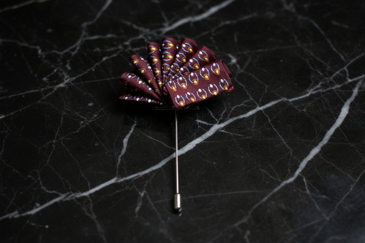 A Brown and Yellow Design Pocket Square Lapel Pin||Rich Brown with Light Blue, Yellow Design