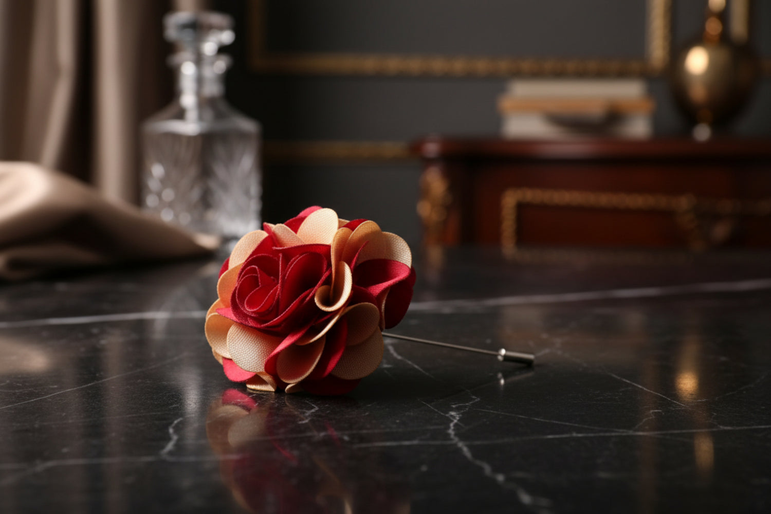 Red, Light Gold Flower Lapel Pin||Red, Light Gold