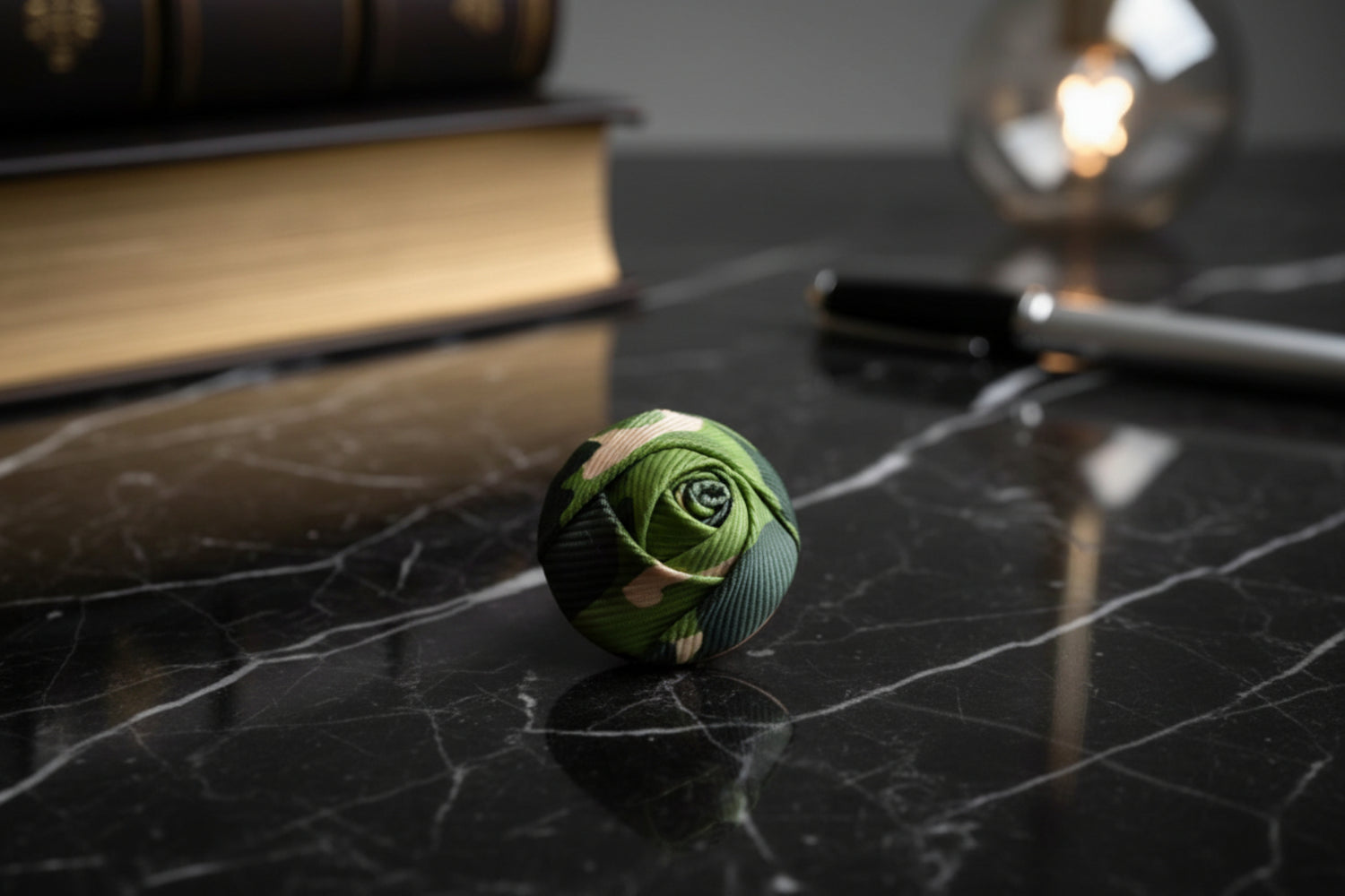 A Green, Yellow Leopard Pattern Lapel Bud Flower