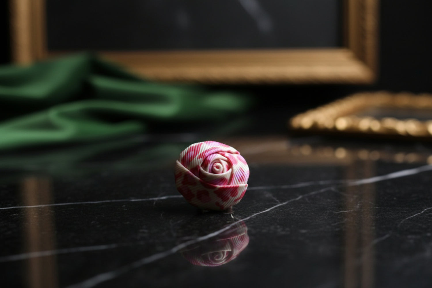 A Pink, Dark Pink Leopard Pattern Lapel Bud Flower