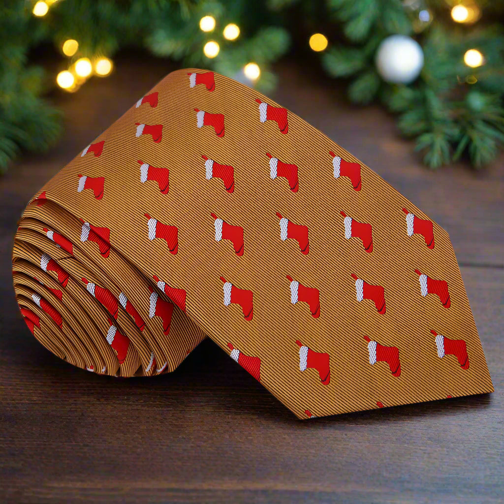 Gold, Red Stockings Tie||Old Gold