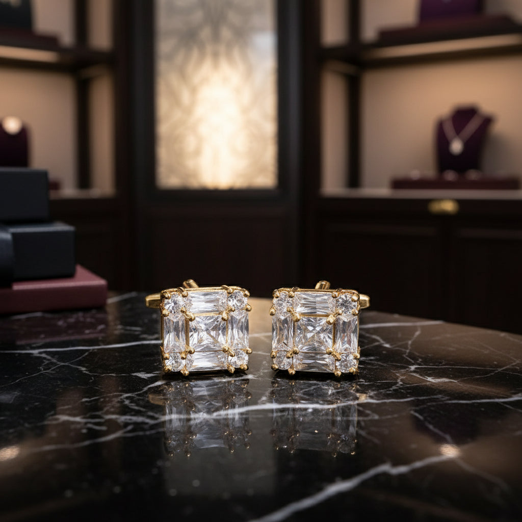 ||Gold with Clear Stone