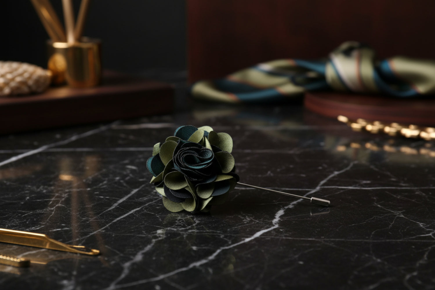 Green, Olive Leaf Lapel Pin||Green, Olive