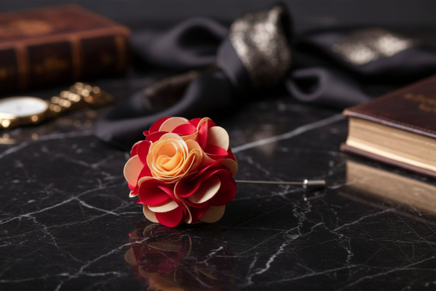 Light Gold Red Flower Lapel Pin||Light Gold, Red