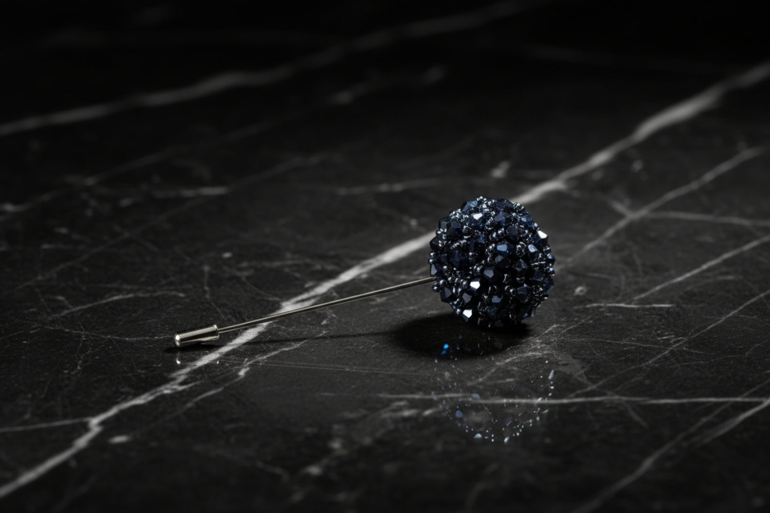 Main View: A Blue Colored Stone Lapel Cushion||Blue