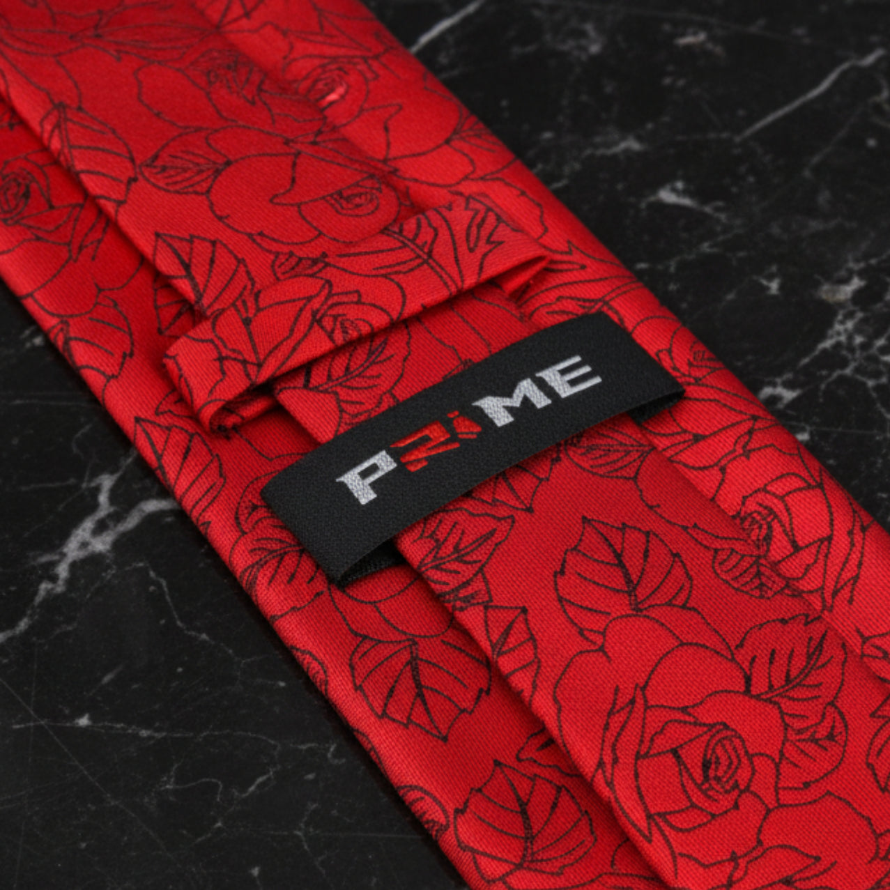 Red, Black Sketched Roses Tie Keep