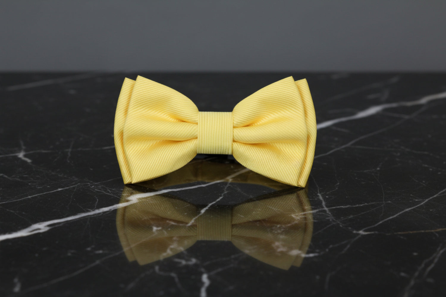 A Yellow Solid Pattern Self Tie Bow Tie 