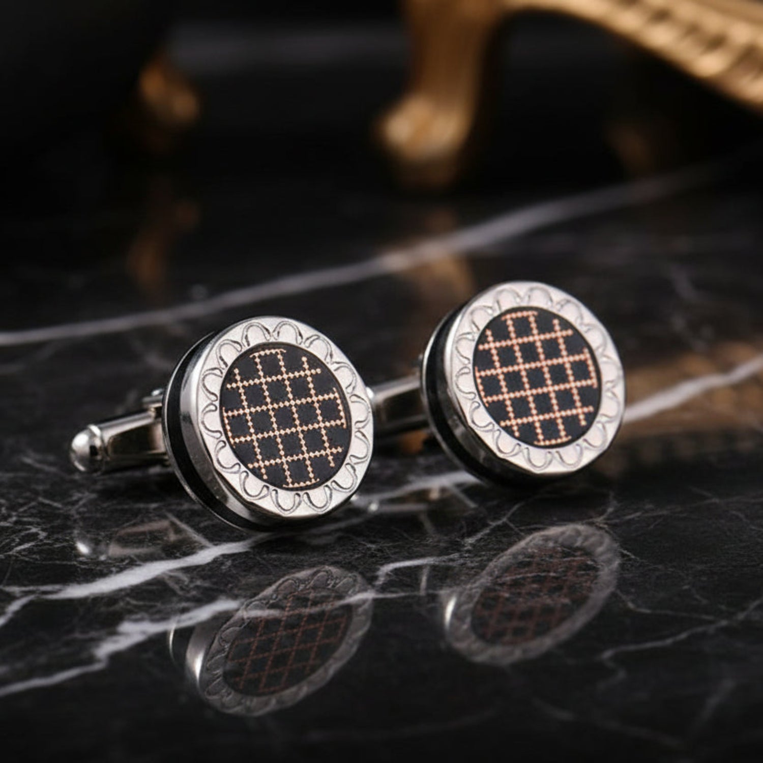 A Black, Gold Geometric Texture Circular Cuff-links||Circle